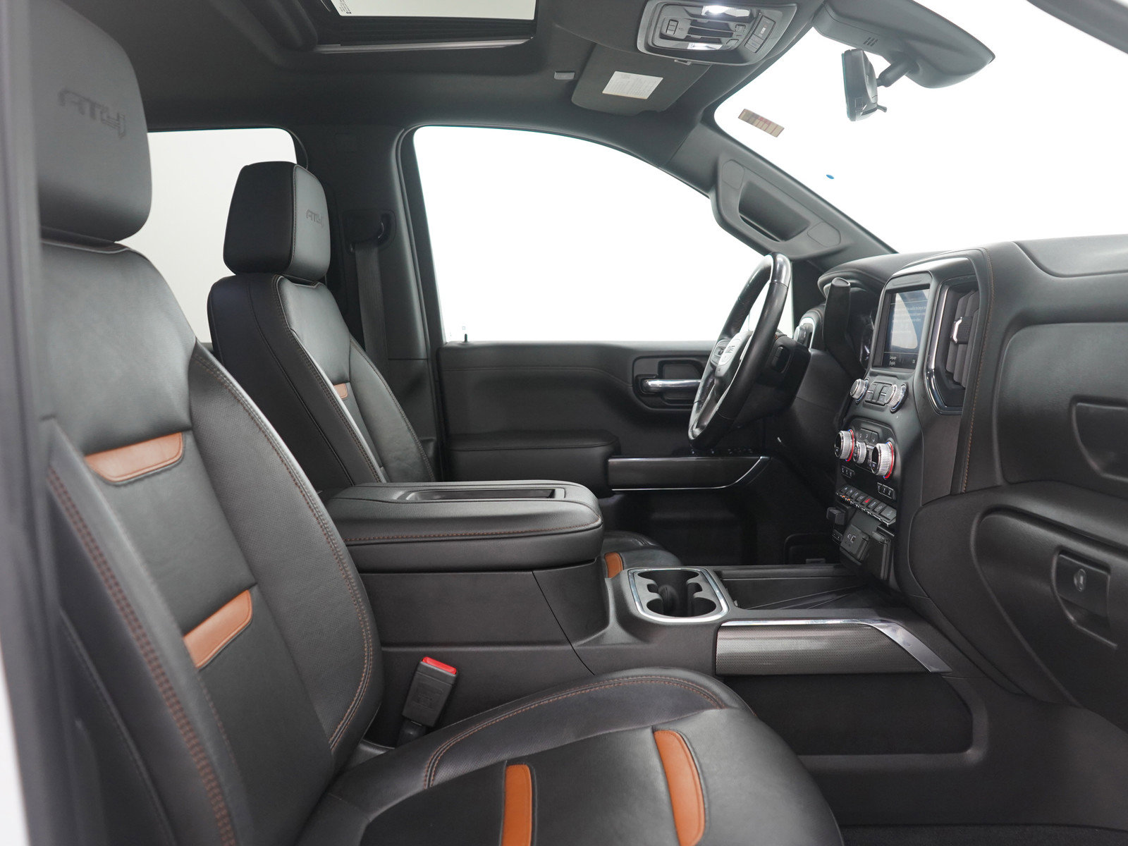 Used 2020 GMC Sierra 1500 AT4 w/ AT4 Premium Package image 11