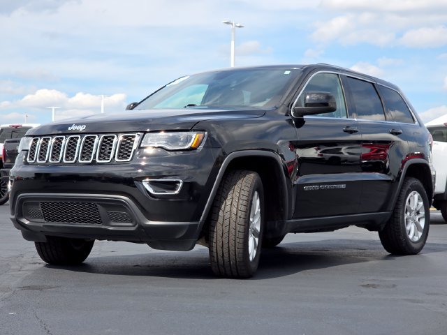 Used 2022 Jeep Grand Cherokee Laredo X AWD/4WD image 12