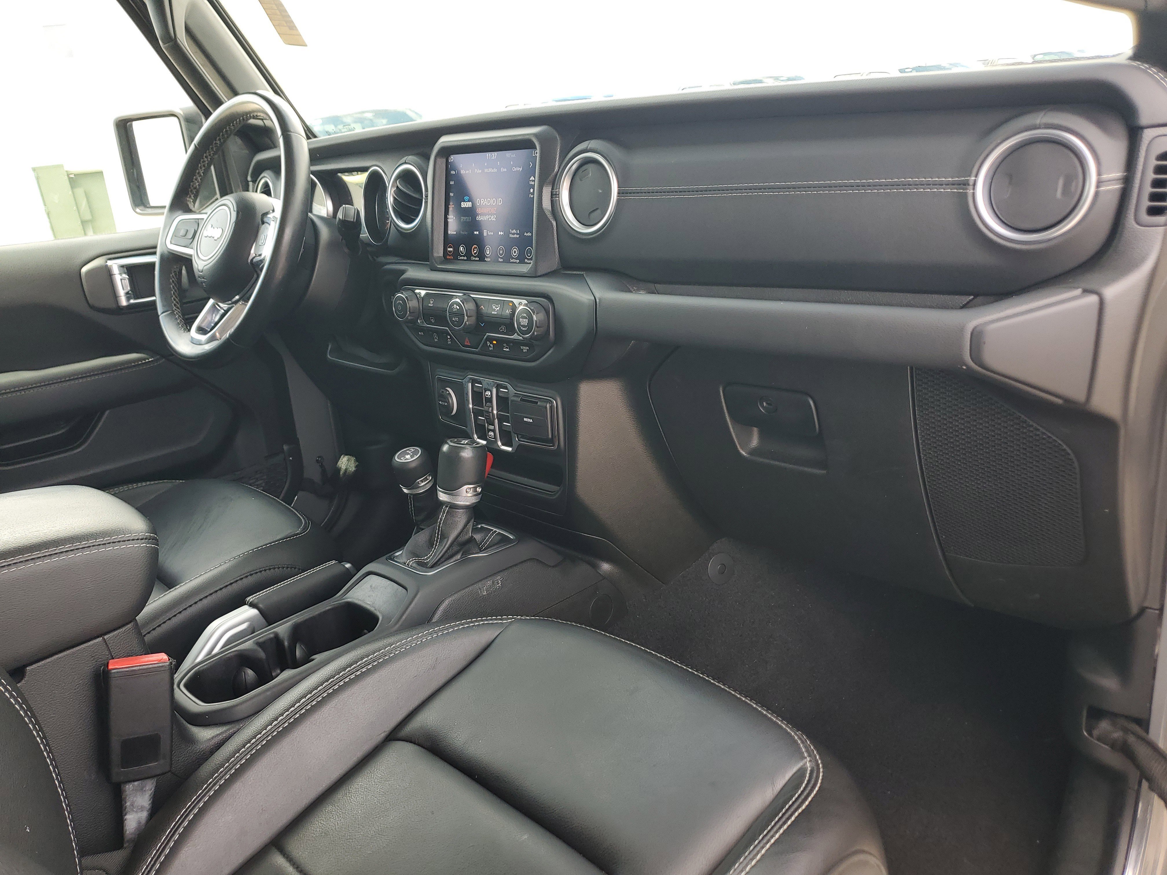 Used 2021 Jeep Gladiator Overland w/ Popular Equipment Package image 13