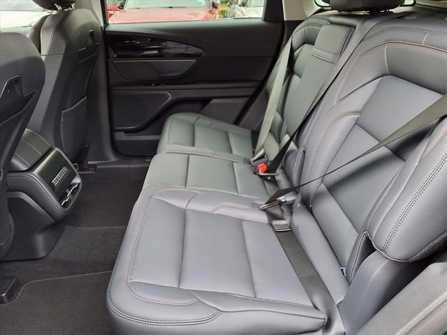 New 2026 Lincoln Nautilus Premier image 9