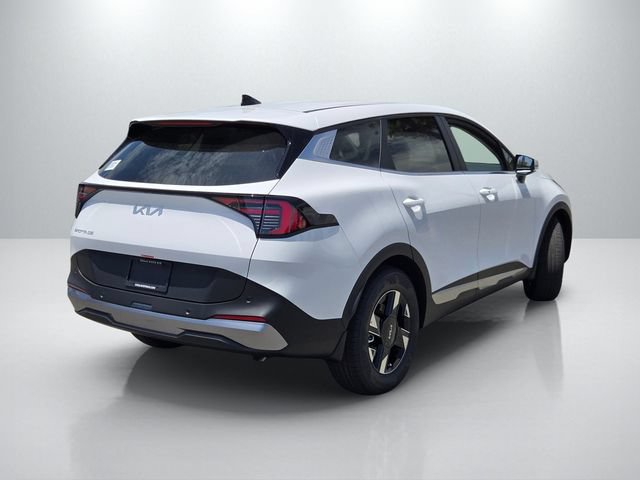 New 2026 Kia Sportage LX w/ LX Convenience Package FWD image 4