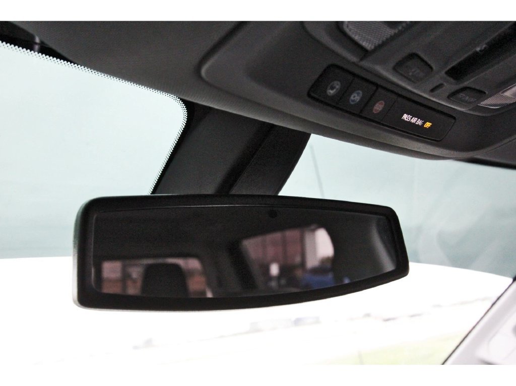 Used 2020 GMC Sierra 1500 SLT RWD image 26