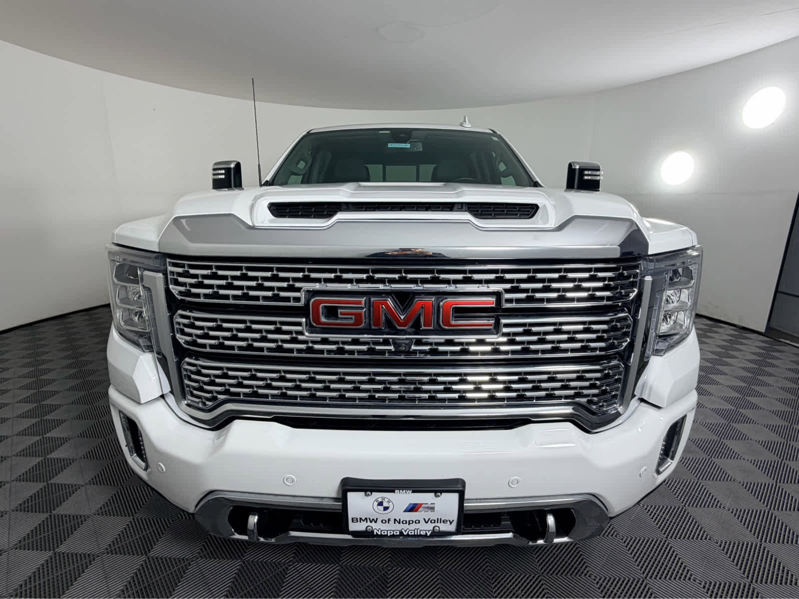 Used 2022 GMC Sierra 2500 Denali image 8