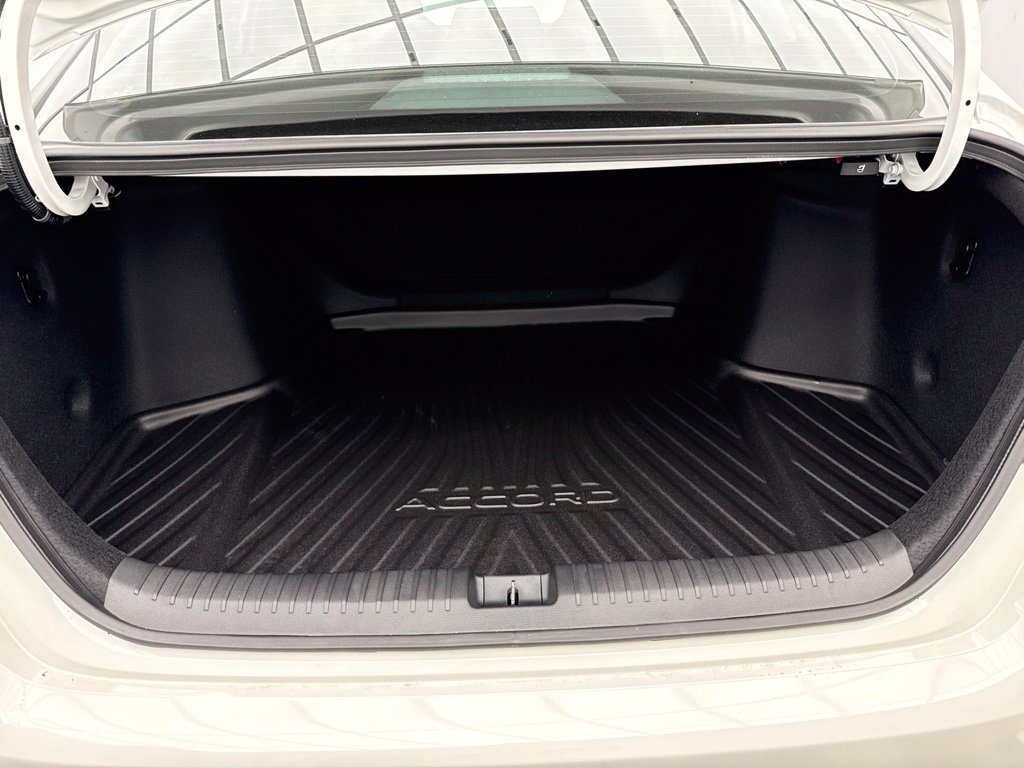 New 2026 Honda Accord LX image 8