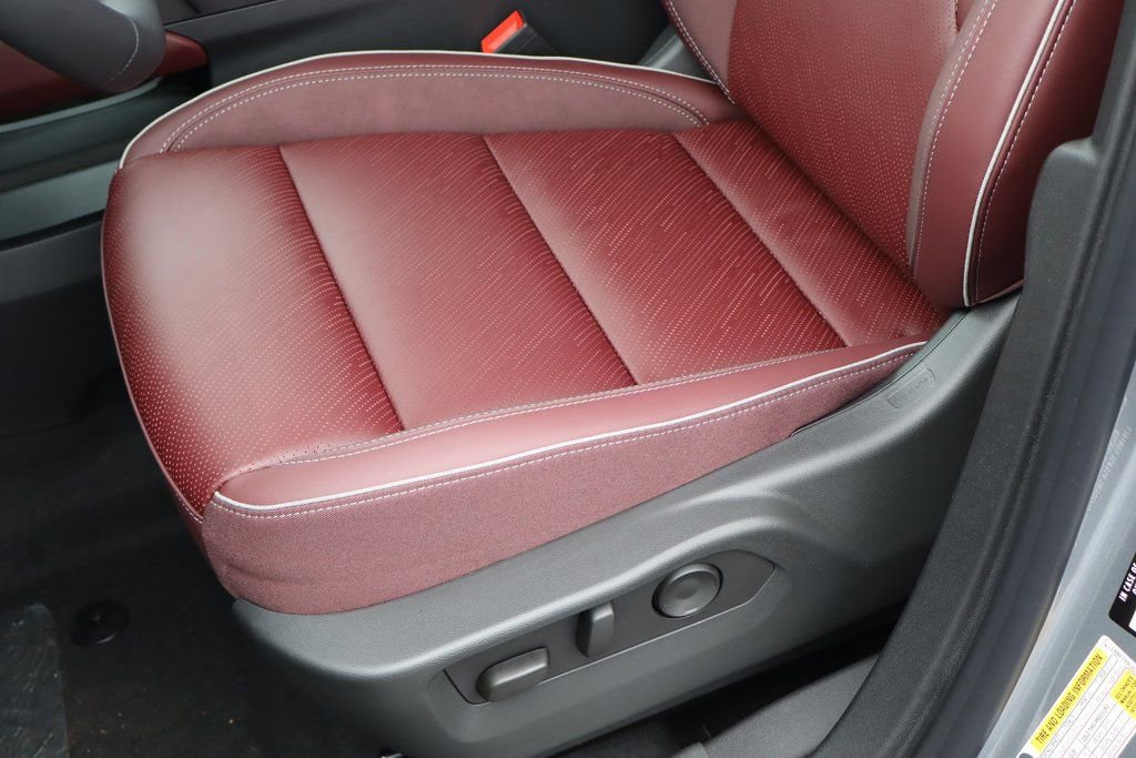 New 2026 Buick Envision Sport Touring image 11