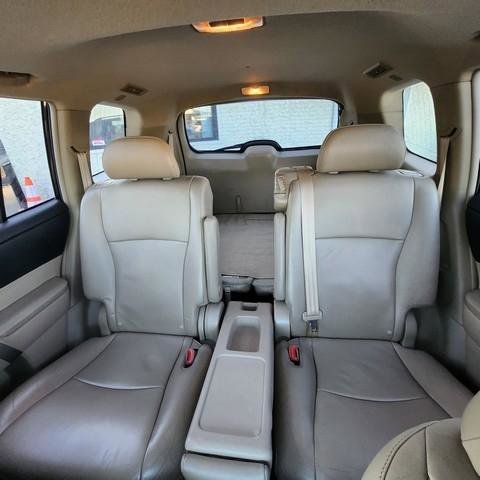 Used 2012 Toyota Highlander SE w/ Tow Pkg AWD/4WD image 21
