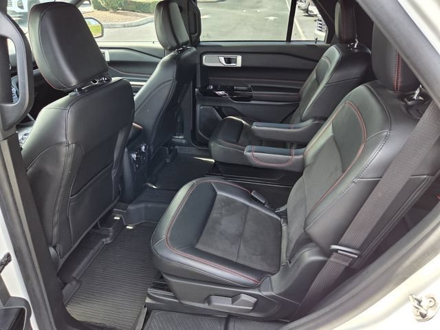 Used 2023 Ford Explorer ST-Line w/ Class IV Trailer Tow Package RWD image 9
