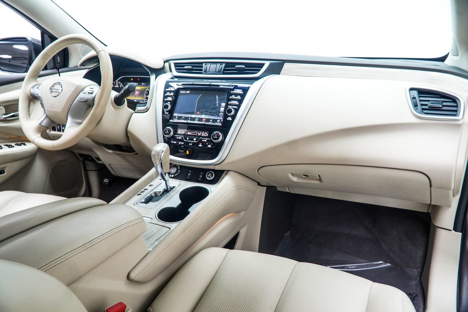 Used 2017 Nissan Murano SL w/ SL Technology Package FWD image 19