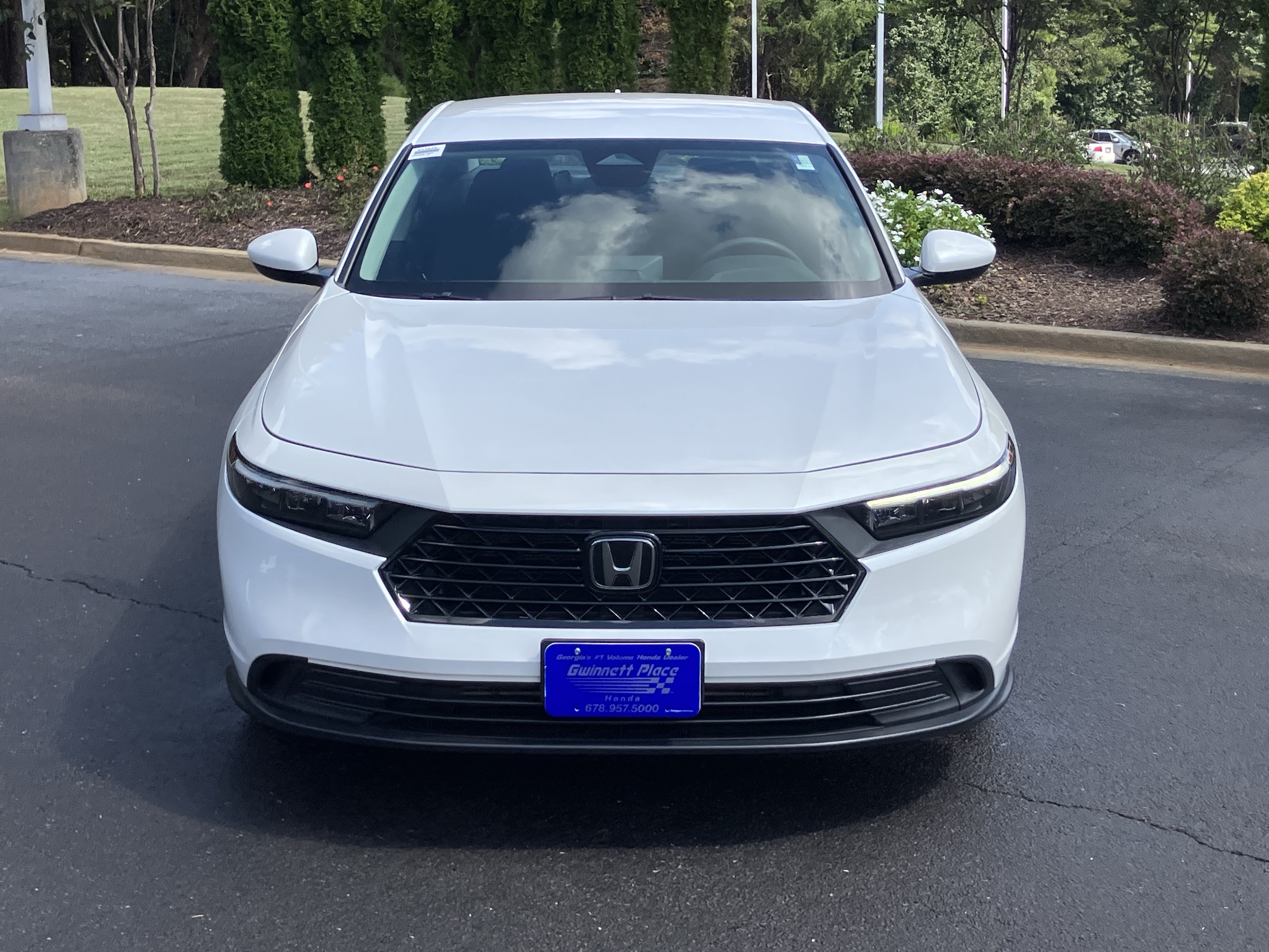Certified 2023 Honda Accord LX image 3