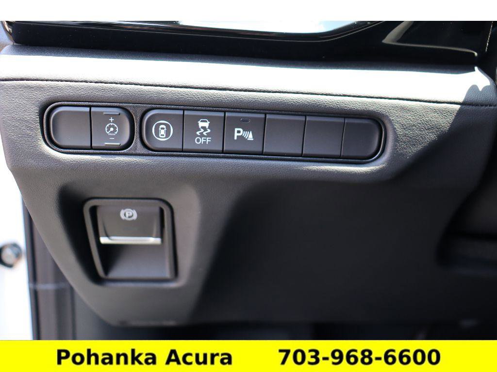 Used 2025 Acura MDX SH-AWD w/ Technology Package image 16