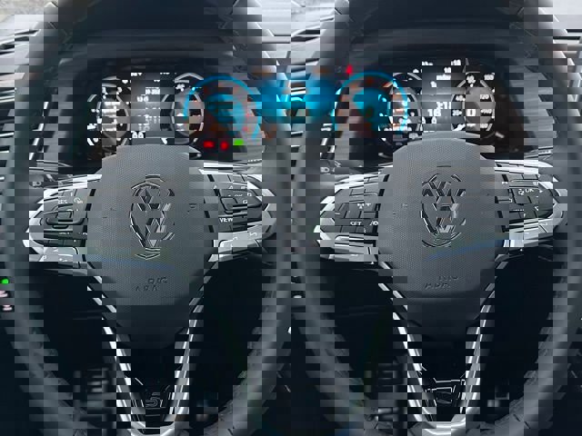 New 2026 Volkswagen Atlas SEL Premium R-Line image 41