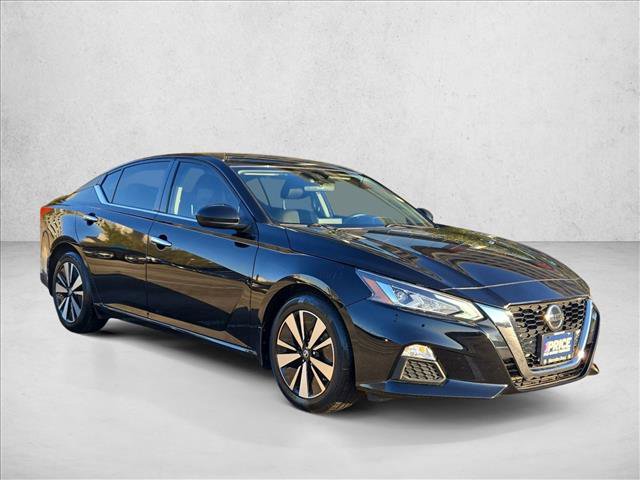 Used 2022 Nissan Altima 2.5 SV FWD image 3