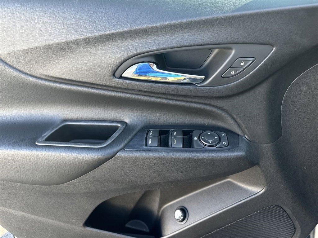 Certified 2018 Chevrolet Equinox LT image 21