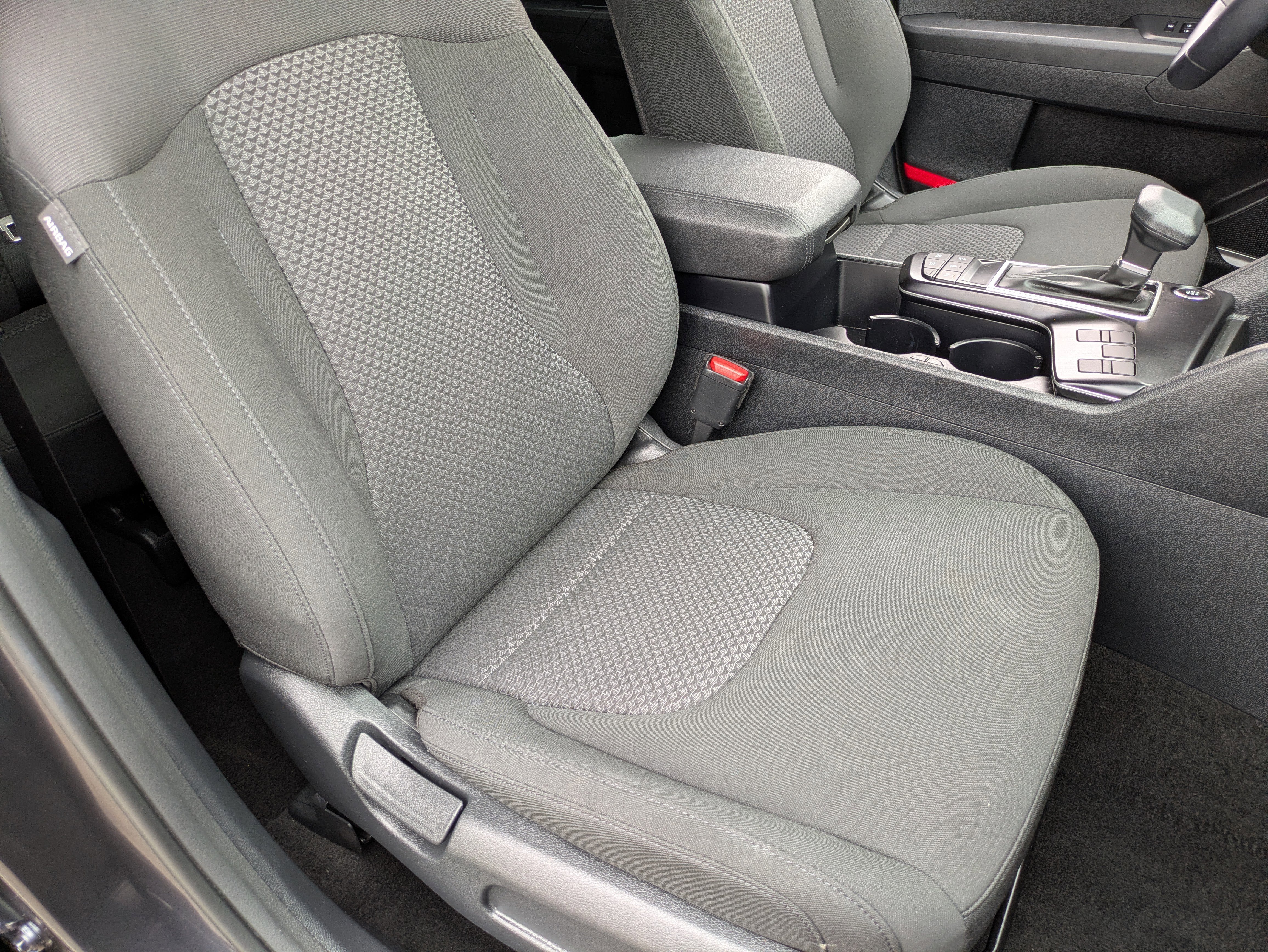 Used 2026 Kia Sportage LX image 10