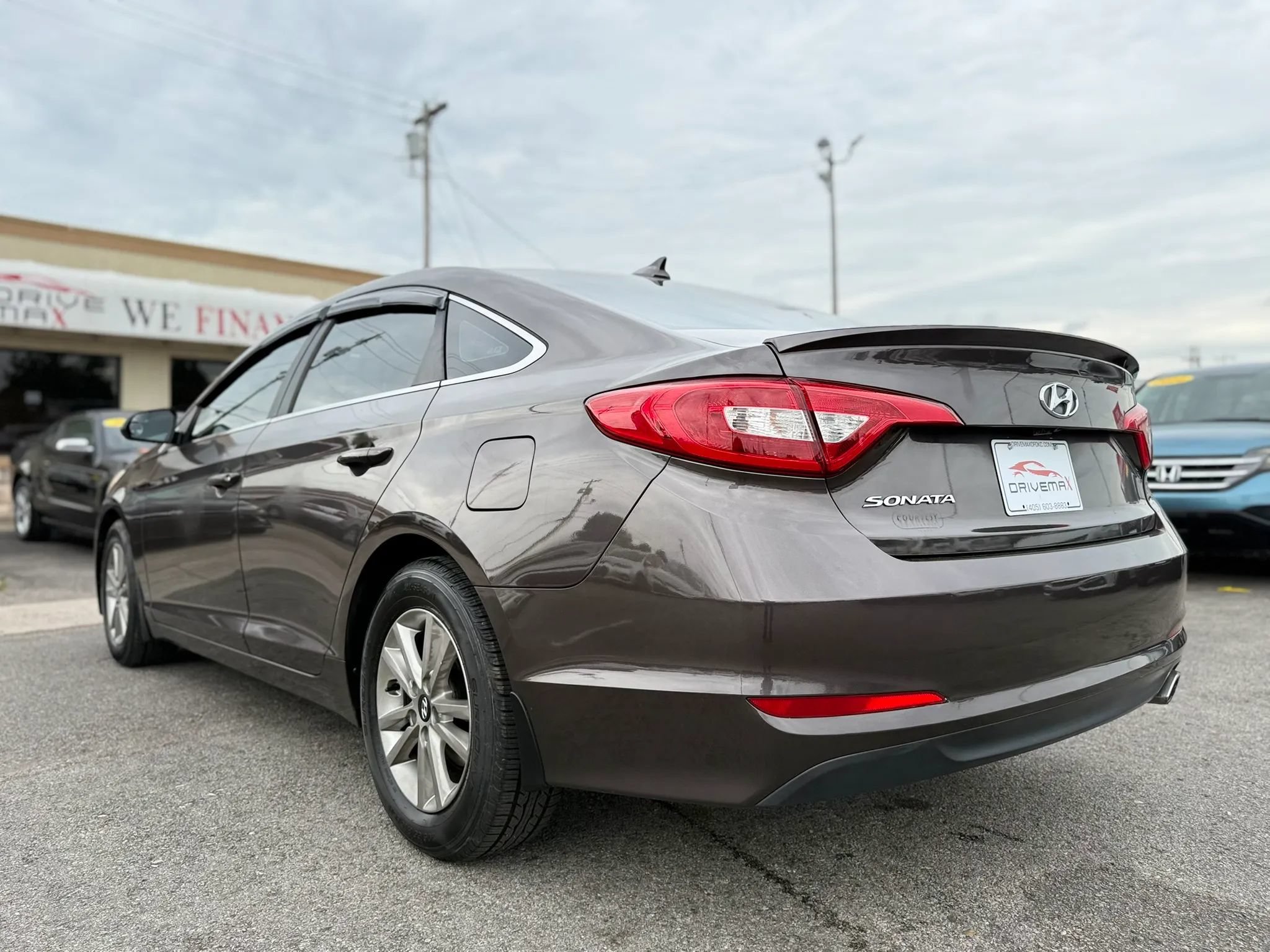 Used 2015 Hyundai Sonata SE FWD image 10