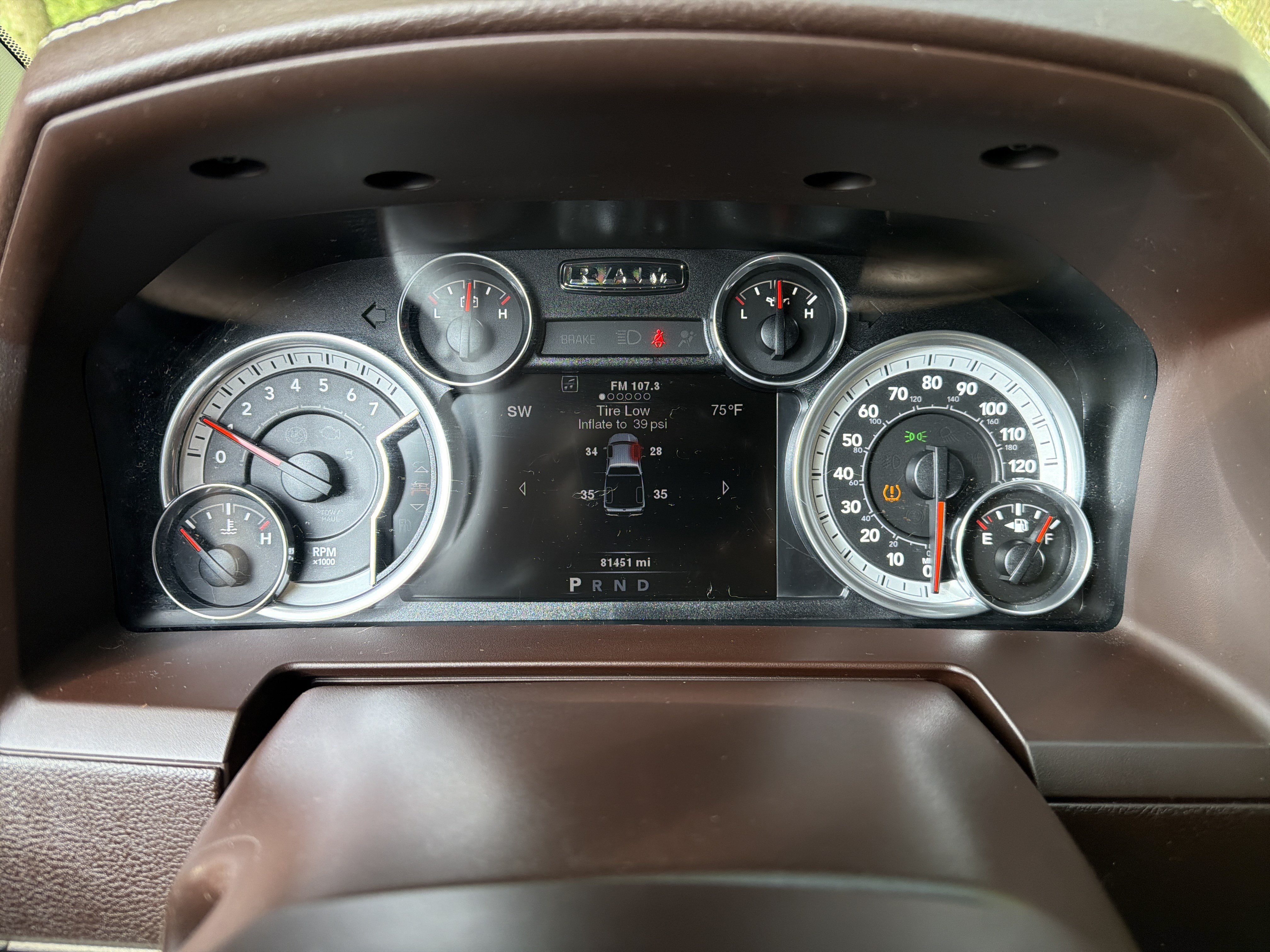 Used 2014 RAM 1500 Laramie w/ Convenience Group AWD/4WD image 21