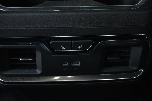 Used 2024 GMC Sierra 1500 Denali w/ Technology Package image 31