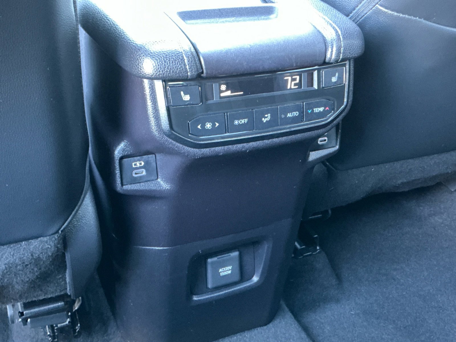 Used 2024 Toyota Grand Highlander AWD Hybrid image 32