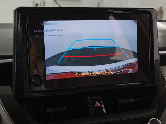Used 2025 Toyota Corolla LE FWD image 18