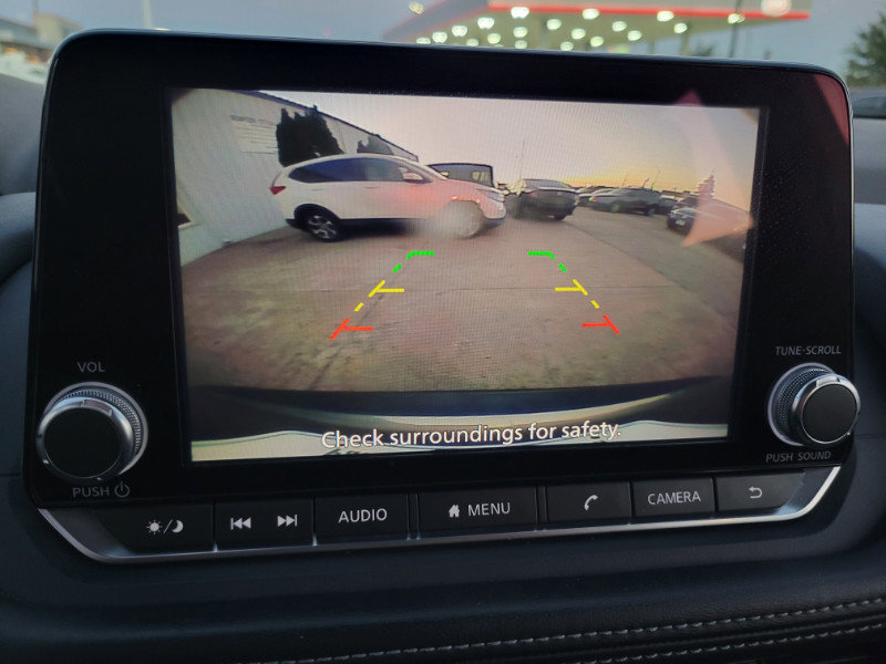 Used 2021 Nissan Rogue S image 33