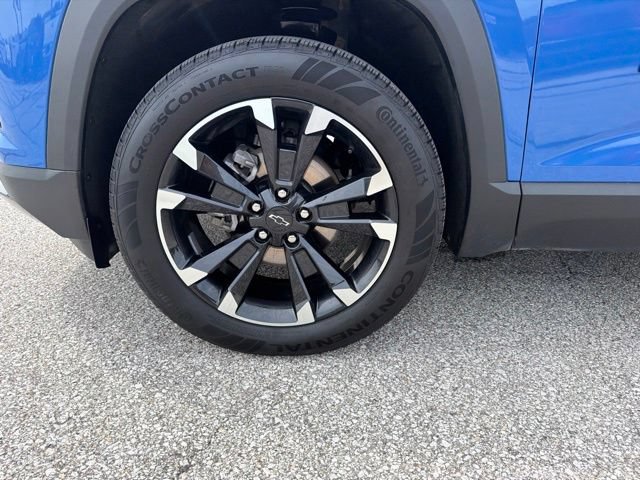 Used 2025 Chevrolet Equinox RS w/ Safety and Technology Package FWD image 16
