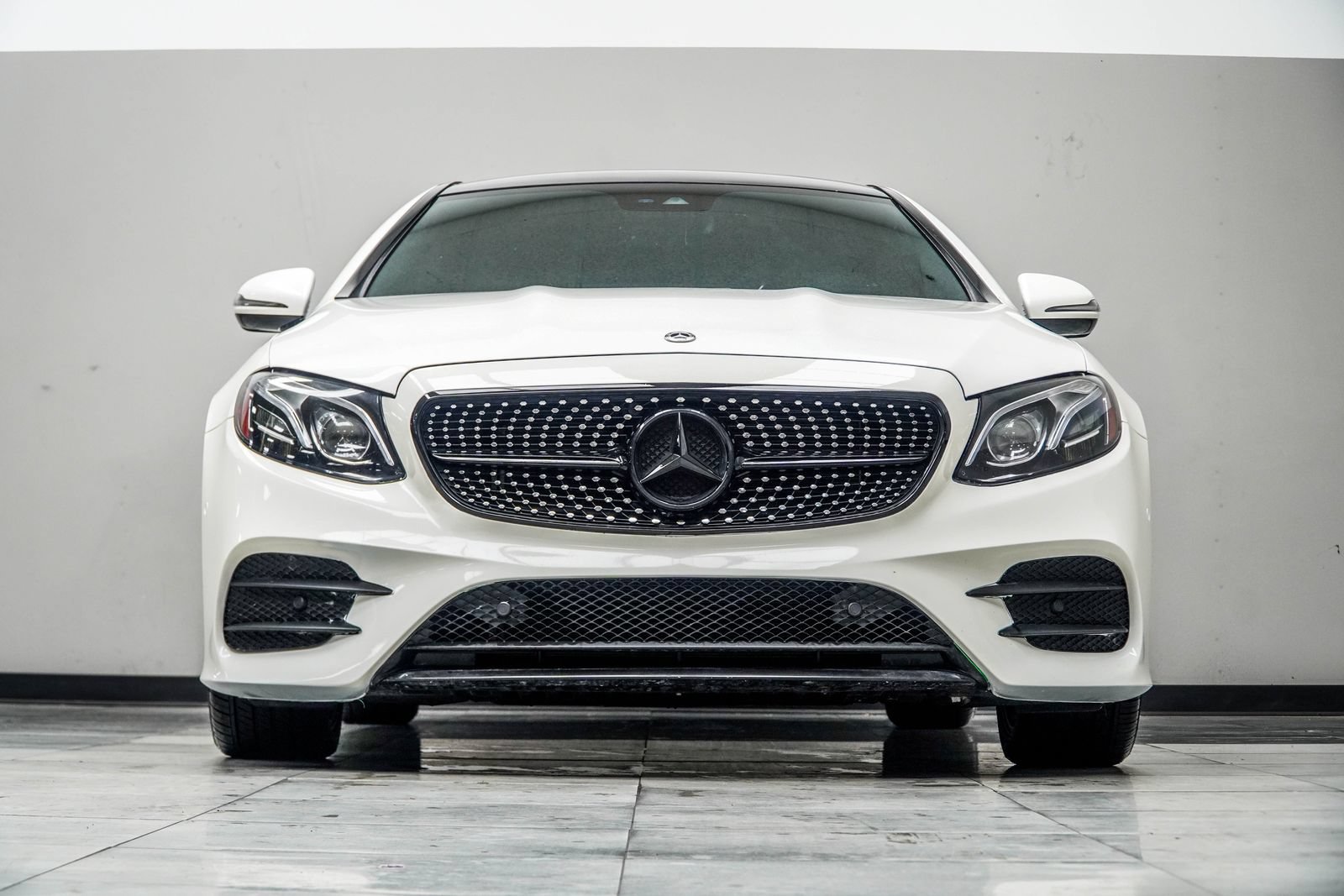 Used 2018 Mercedes-Benz E 400 4MATIC Coupe w/ Premium 2 Package image 8