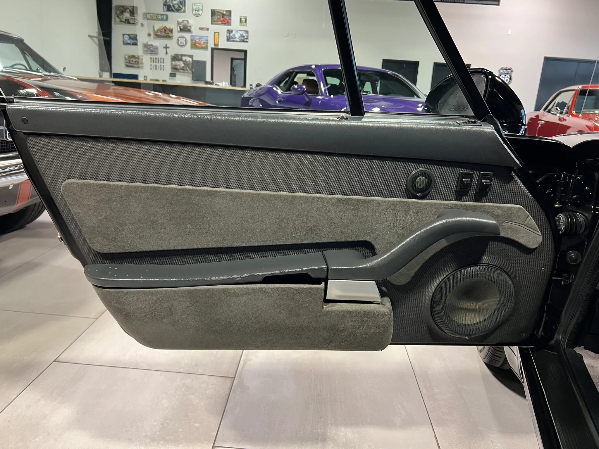 Used 1997 Porsche 911 Targa RWD image 11