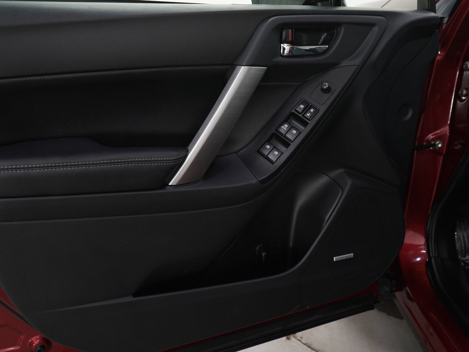 Used 2015 Subaru Forester 2.0XT Touring w/ Popular Package #2 image 24