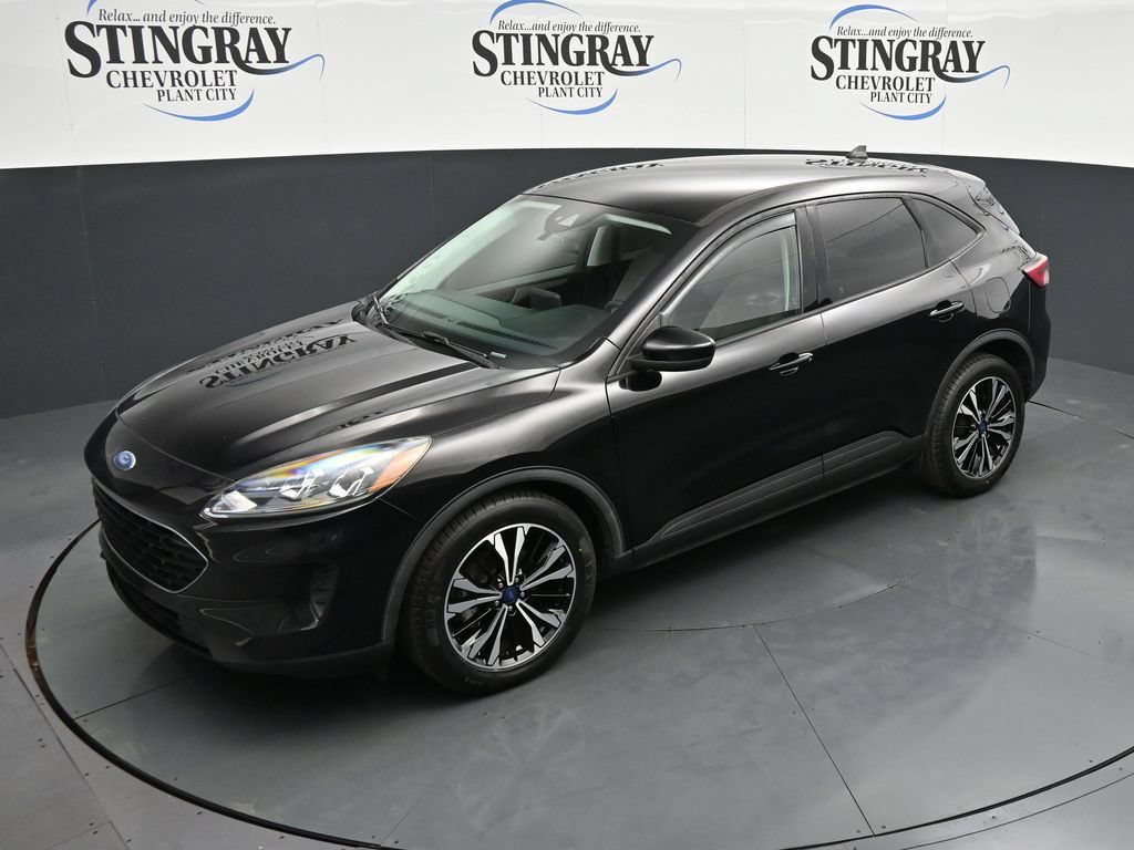 Used 2022 Ford Escape SE w/ SE Sport Appearance Package FWD image 20
