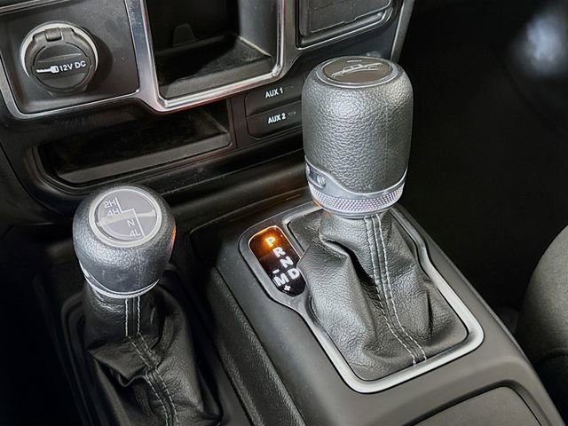 Used 2024 Jeep Gladiator Sport image 16