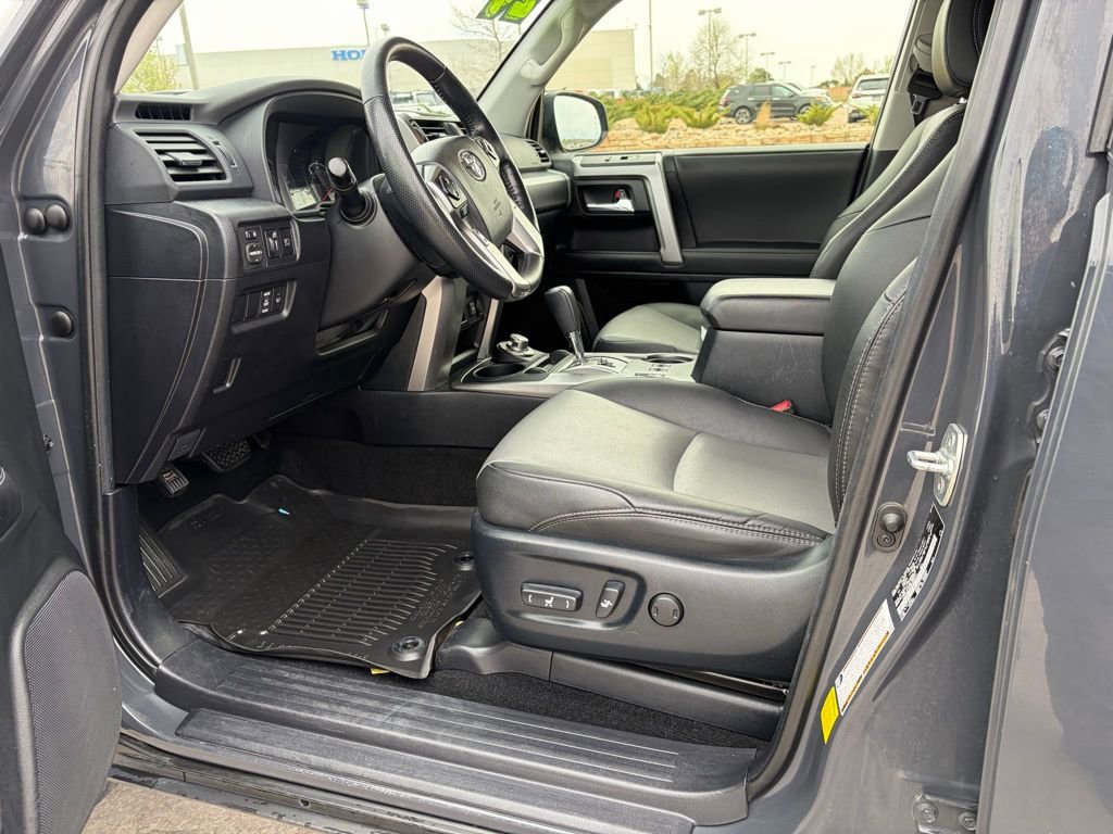 Used 2024 Toyota 4Runner SR5 Premium w/ Moonroof Package image 17