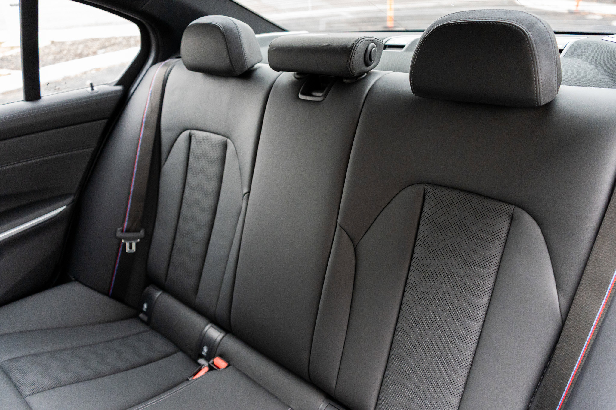 Used 2024 BMW M3 Competition w/ M Carbon Exterior Package image 40