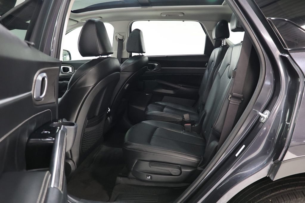 Used 2026 Kia Sorento SX AWD/4WD image 32