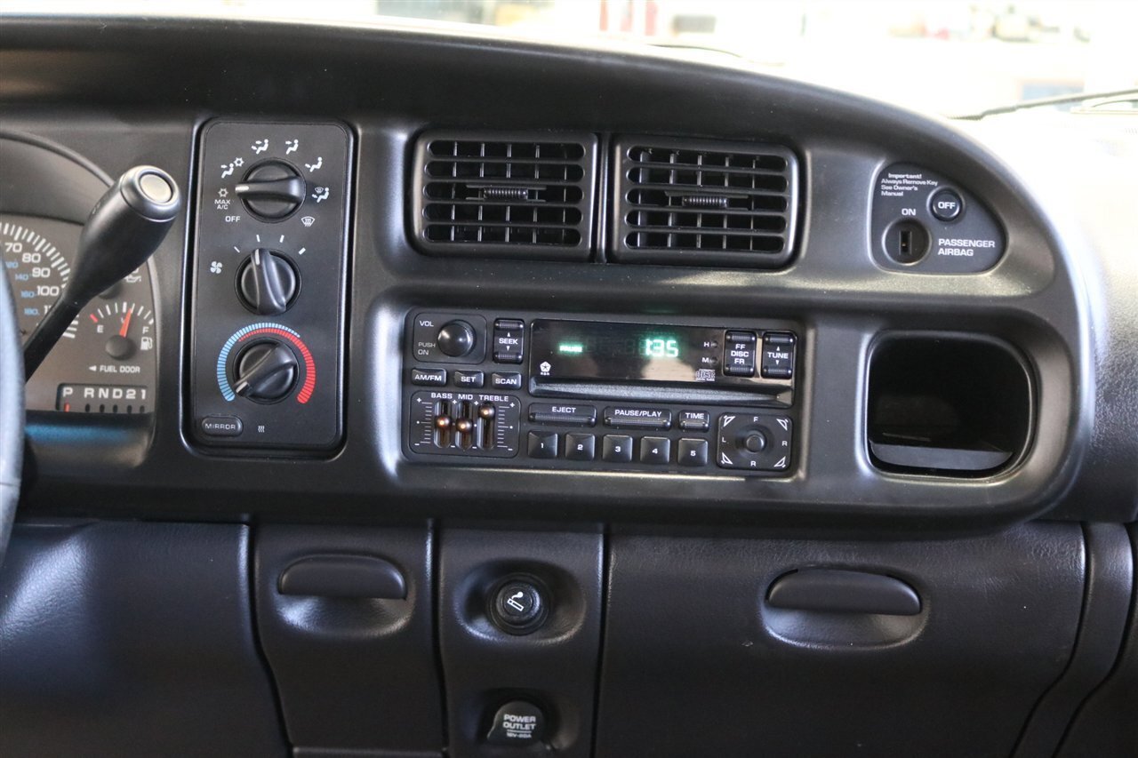 Used 2000 Dodge Ram 2500 Truck 4x4 Quad Cab image 88