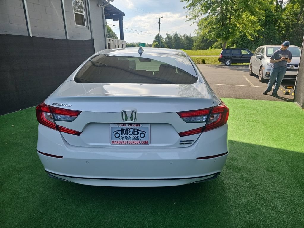 Used 2019 Honda Accord Touring image 5