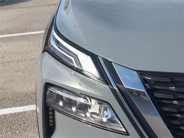 Used 2023 Nissan Rogue Platinum w/ Platinum Premium Package image 10