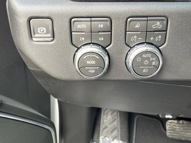 New 2026 GMC Sierra 2500 SLT w/ SLT Premium Package image 18