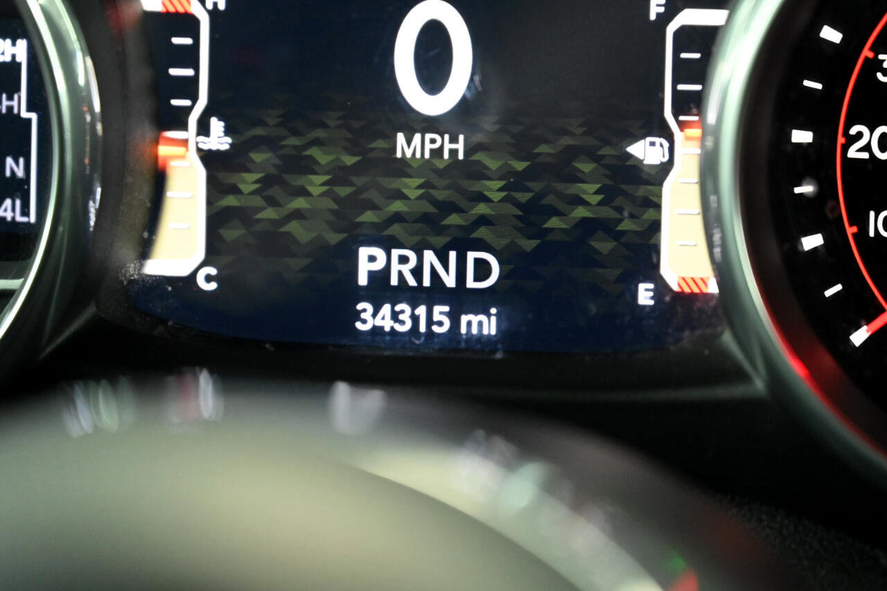 Used 2018 Jeep Wrangler Unlimited Rubicon image 25