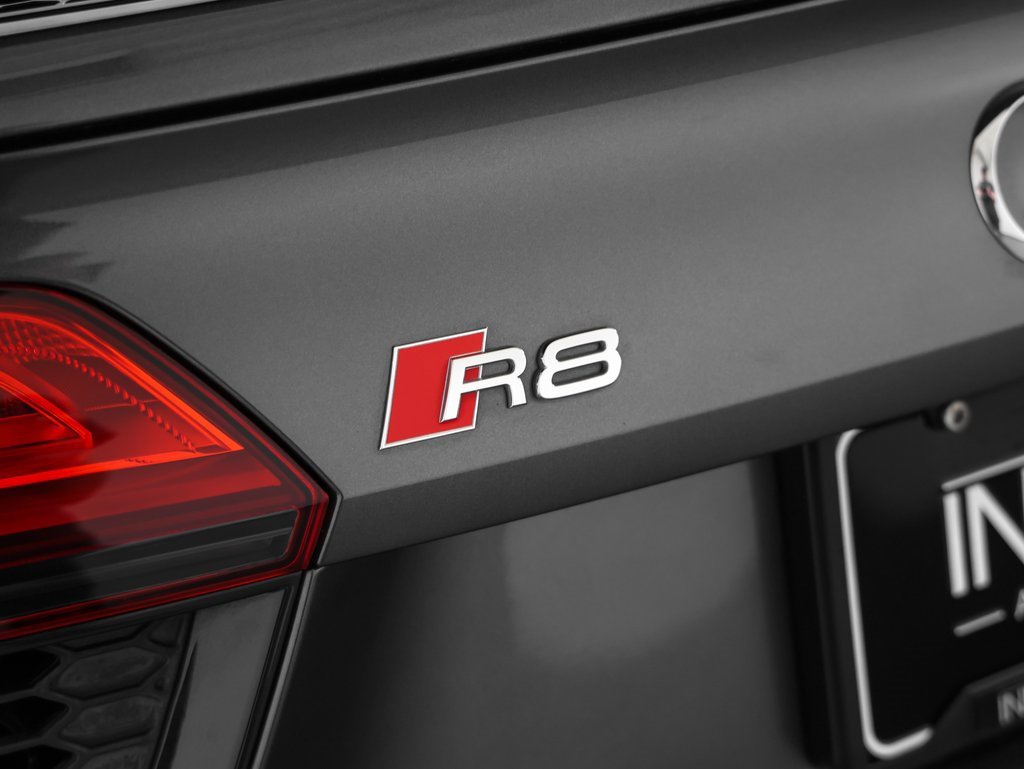 Used 2017 Audi R8 V10 plus image 34
