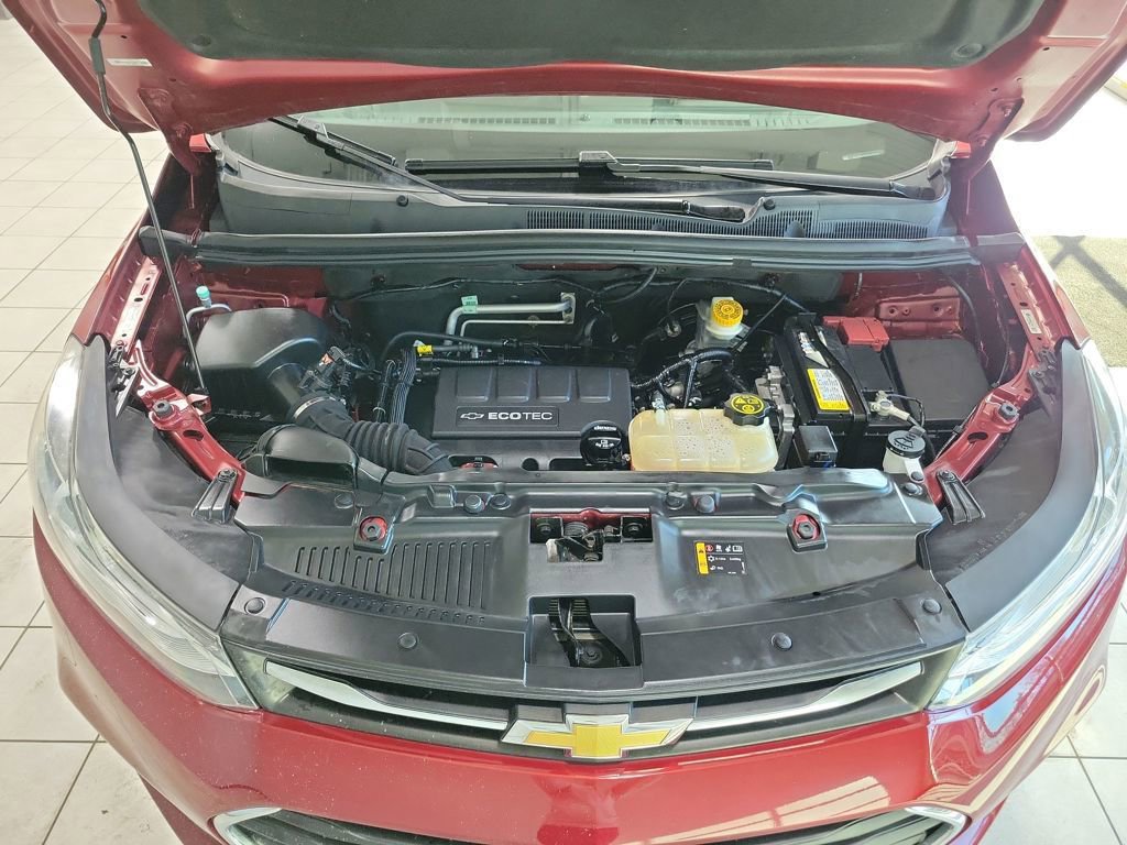 Used 2018 Chevrolet Trax LT w/ LT Convenience Package image 45