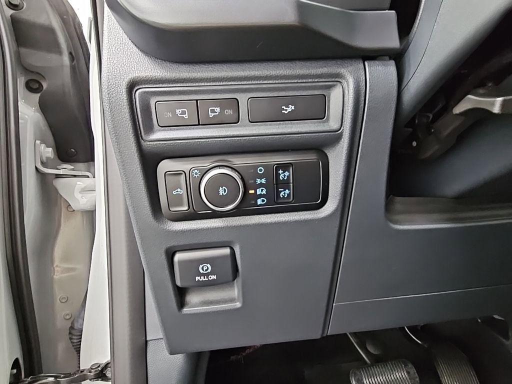 Used 2024 Ford F150 XLT w/ Equipment Group 302A MID image 31