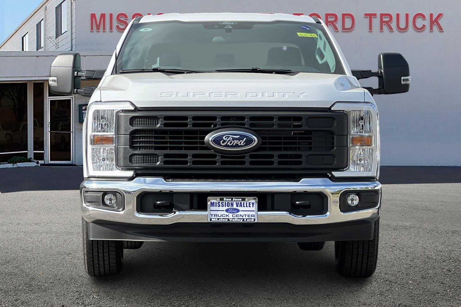 New 2026 Ford F250 XL w/ XL Chrome Package image 9