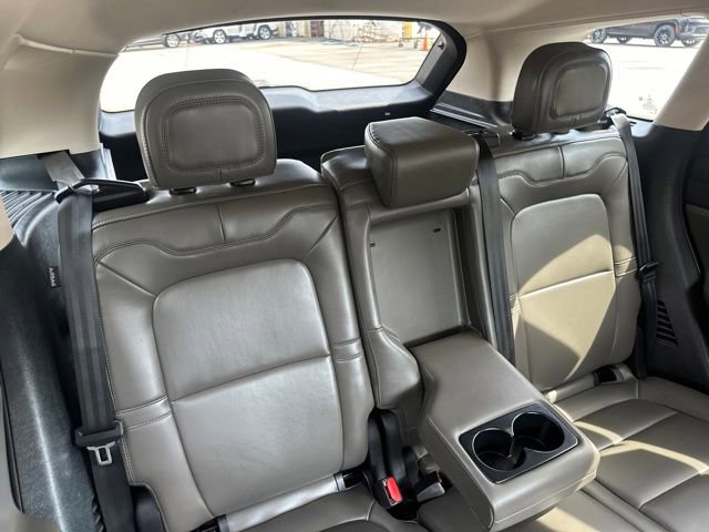 Used 2024 Lincoln Corsair AWD image 16