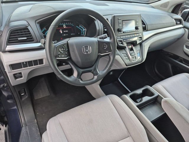 Used 2018 Honda Odyssey LX image 9