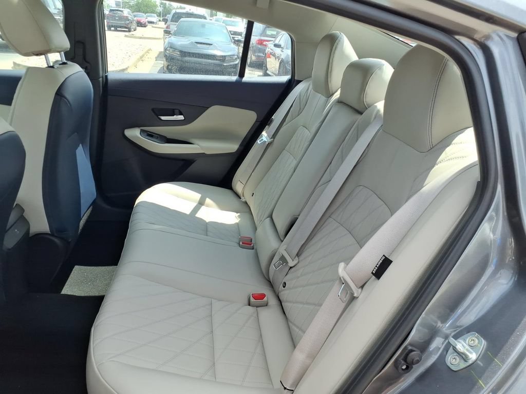 New 2026 Nissan Sentra SL w/ Floor Mat Package FWD image 24