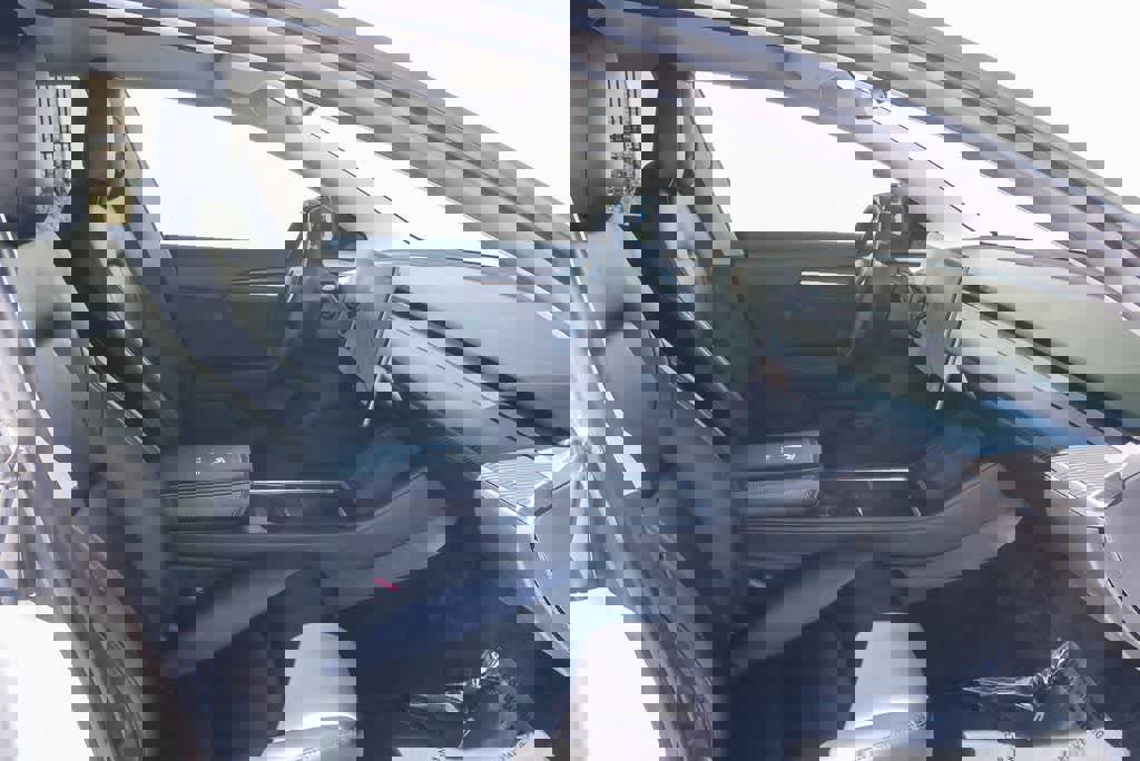 Used 2021 Tesla Model 3 Performance image 16