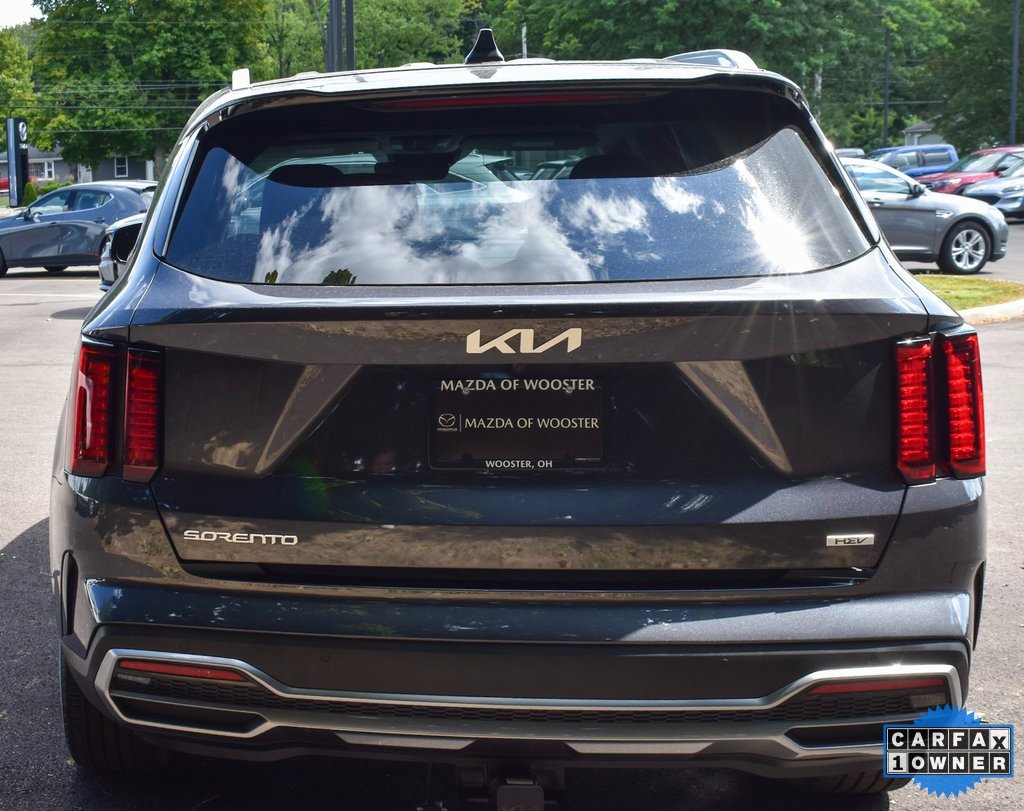 Used 2023 Kia Sorento EX image 4