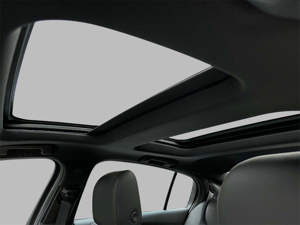 Certified 2025 Cadillac CT5 Sport w/ Technology Package image 22