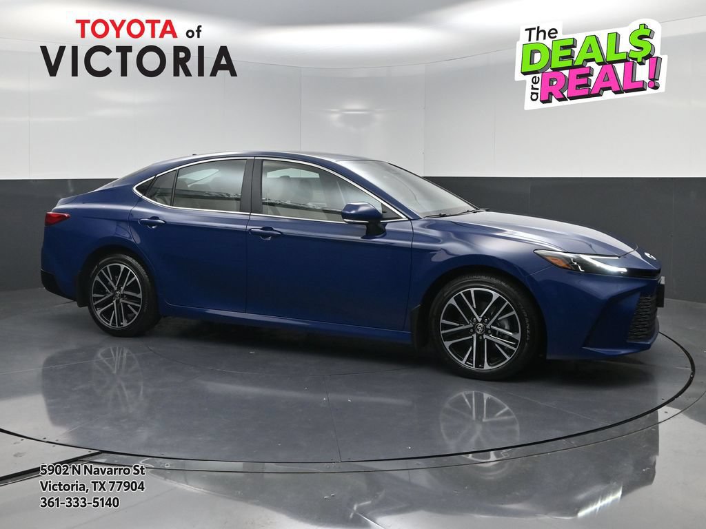 Used 2026 Toyota Camry XLE FWD image 1