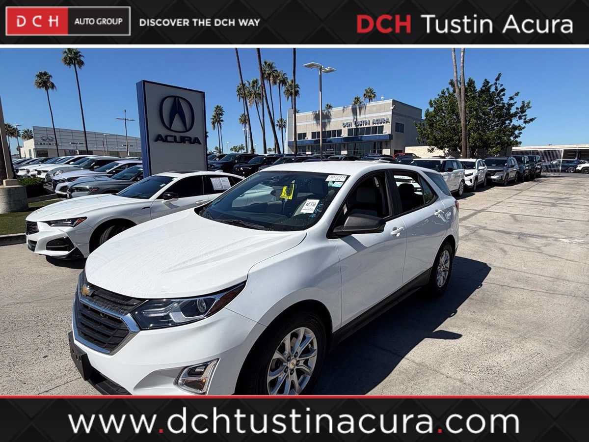 Used 2020 Chevrolet Equinox LS FWD image 1